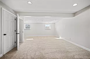 981 Pheasant Run Dr, Dayton, OH 45458 - Photo 34