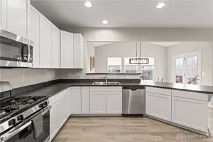 1552 Cedar Creek Dr, Dayton, OH 45458 - Photo 18