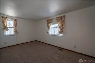 7106 Cranlyn Dr, Englewood, OH 45322 - Photo 24