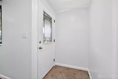 6922 Morley Lane, Dayton, OH 45424 - Photo 8