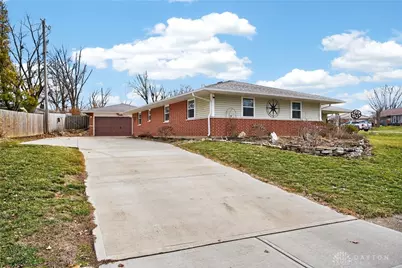 6922 Morley Lane, Dayton, OH 45424 - Photo 2