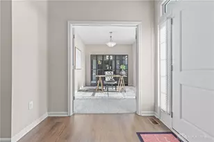 1382 Brookchase Cir, Maineville, OH 45039 - Photo 8