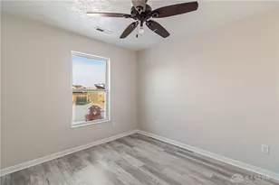 8041 Bushclover Dr, Tipp City, OH 45371 - Photo 16