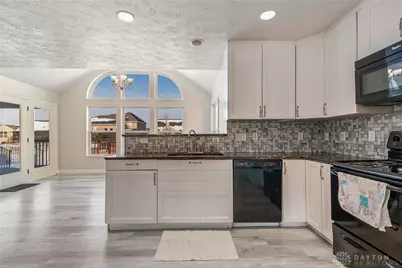 8041 Bushclover Drive, Tipp City, OH 45371 - Photo 8