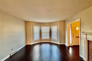 1240 Delaine Ave, Dayton, OH 45419 - Photo 4