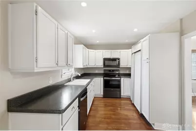 663 Broad Boulevard, Dayton, OH 45419 - Photo 14