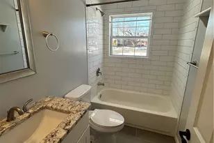 3320 Valleywood Dr, Dayton, OH 45429 - Photo 2