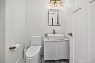 5667 Woodcreek Dr, Middletown, OH 45042 - Photo 48