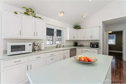 2260 Vienna Parkway, Dayton, OH 45459 - Photo 12