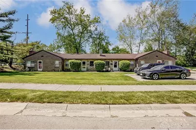 35 Edgebrooke Drive, Springboro, OH 45066 - Photo 1