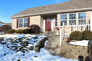 4051 Twin Lakes Cir, Englewood, OH 45315 - Photo 4