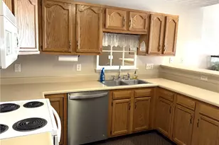 4051 Twin Lakes Cir, Englewood, OH 45315 - Photo 22