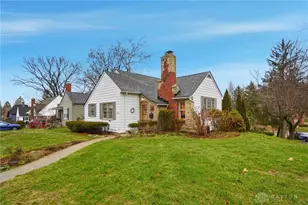 645 Orlando Terrace, Oakwood, OH 45409 - Photo 2