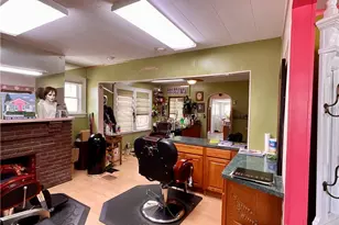 115 S Burnett Rd, Springfield, OH 45505 - Photo 12