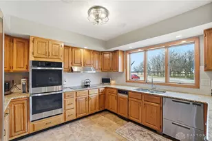 10150 Pansing Rd, Englewood, OH 45322 - Photo 16