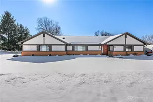 3009 Highlander Dr, Beavercreek, OH 45432 - Photo 10