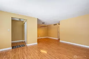 4913 Foxdale Dr, Kettering, OH 45429 - Photo 4