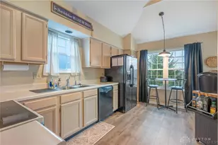 6865 Cedar Cove Dr, Centerville, OH 45459 - Photo 8