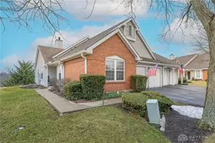 6865 Cedar Cove Dr, Centerville, OH 45459 - Photo 2