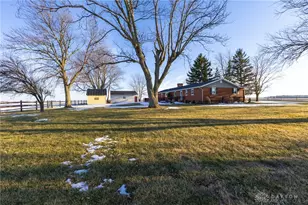 1551 Wilson Rd, Wilmington, OH 45177 - Photo 8