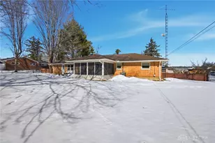 1040 Grove Hill Dr, Beavercreek, OH 45434 - Photo 30