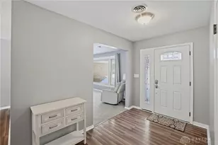 1040 Grove Hill Dr, Beavercreek, OH 45434 - Photo 6