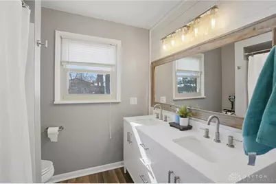 1040 Grove Hill Drive, Beavercreek, OH 45434 - Photo 20