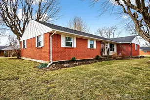 2364 Hemphill Rd, Dayton, OH 45440 - Photo 2