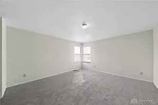 6800 Deer Bluff Dr, Dayton, OH 45424 - Photo 12