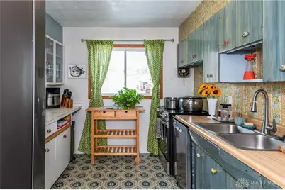 1701 Rockhurst Avenue, Dayton, OH 45420 - Photo 16