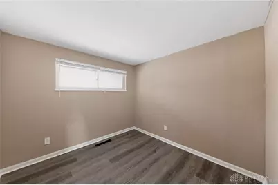 2218 Finland Drive, Dayton, OH 45439 - Photo 6