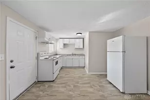 2218 Finland Dr, Dayton, OH 45439 - Photo 12