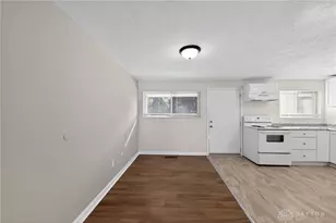 2218 Finland Dr, Dayton, OH 45439 - Photo 8