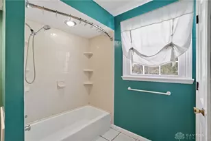 6808 St Laurent Cir, Dayton, OH 45459 - Photo 30