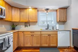 2333 Wrencroft Cir, Miami Township, OH 45459 - Photo 10