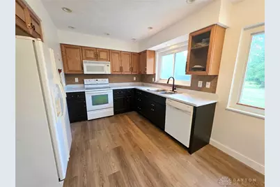 3044 Dayton Xenia, Beavercreek, OH 45434 - Photo 4