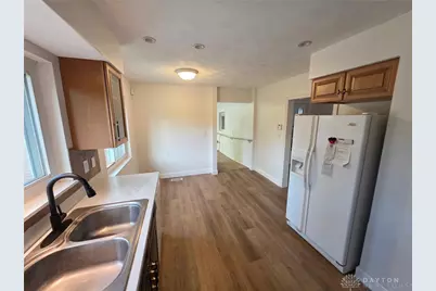 3044 Dayton Xenia, Beavercreek, OH 45434 - Photo 4