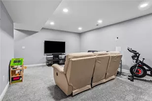 2706 Executive Dr, Troy, OH 45373 - Photo 52