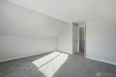 1876 Roosevelt Avenue, Springfield Township, OH 45240 - Photo 30