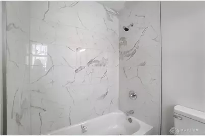 1876 Roosevelt Avenue, Springfield Township, OH 45240 - Photo 20