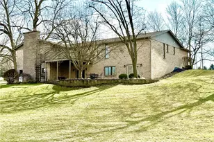 1735 Stockham Dr, Piqua, OH 45356 - Photo 2