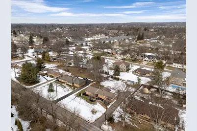 8160 Hopewell Road, Sycamore Township, OH 45242 - Photo 30