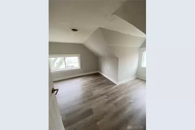 105 S Second Street, Miami Township, OH 45342 - Photo 14