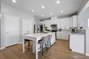 9680 Crooked Creek Dr, Clearcreek Twp, OH 45458 - Photo 10