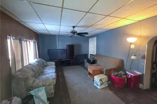 637 E Main St, Xenia, OH 45385 - Photo 2