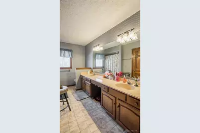 5435 Sherfield Drive, Dayton, OH 45426 - Photo 28