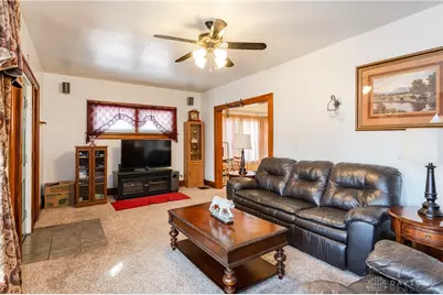 1811 Warner Avenue, Dayton, OH 45404 - Photo 8