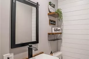 5914 Lynnaway Dr, Dayton, OH 45415 - Photo 18