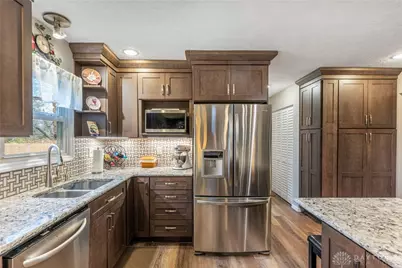 3864 Quailhollow Court, Springfield, OH 45502 - Photo 10