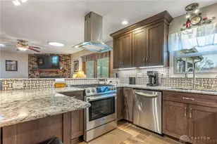 3864 Quailhollow Ct, Springfield, OH 45502 - Photo 8